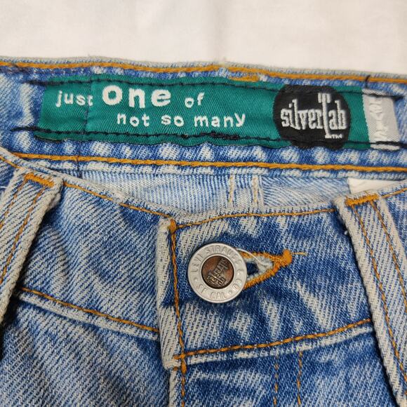 Vintage Levi's Silver Tab 637 High Rise Relaxed Straight 100% Cotton Jeans 28x31 - Picture 10 of 16